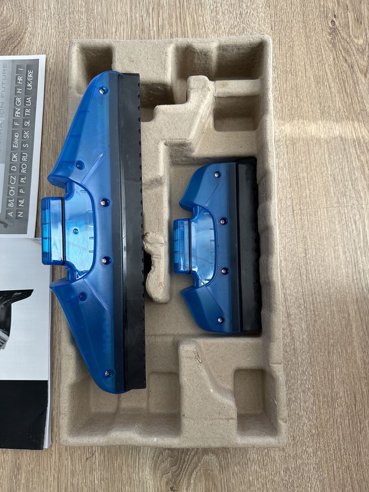 Пылесос оконный HOOVER JWC 60 B6 011