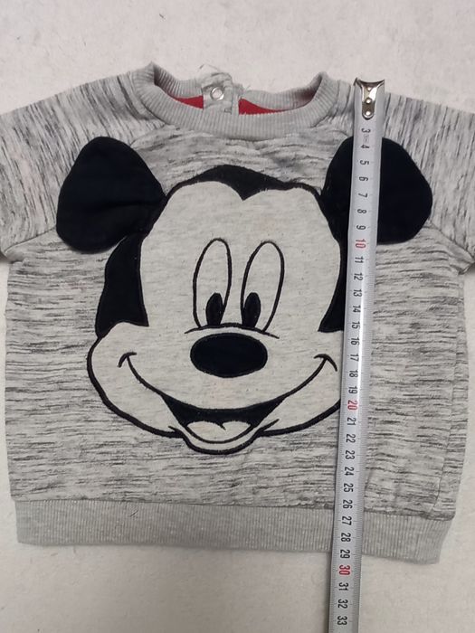 Тёплый,детский костюмчик на мальчика.На 9-12мес.