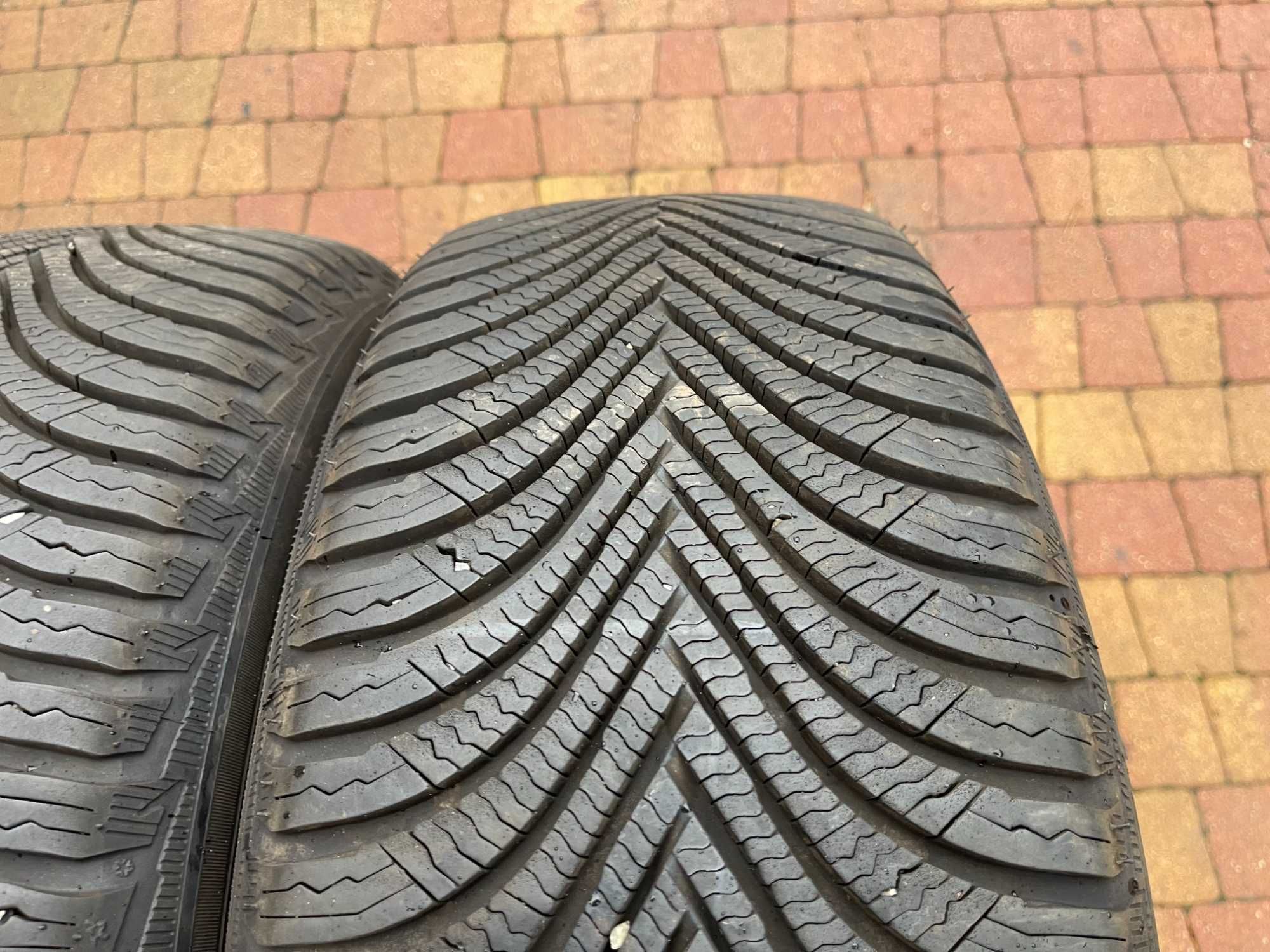 3657. Opony zimowe 215/55/17 Michelin 8mm 2023r jak nowe cena za 2szt