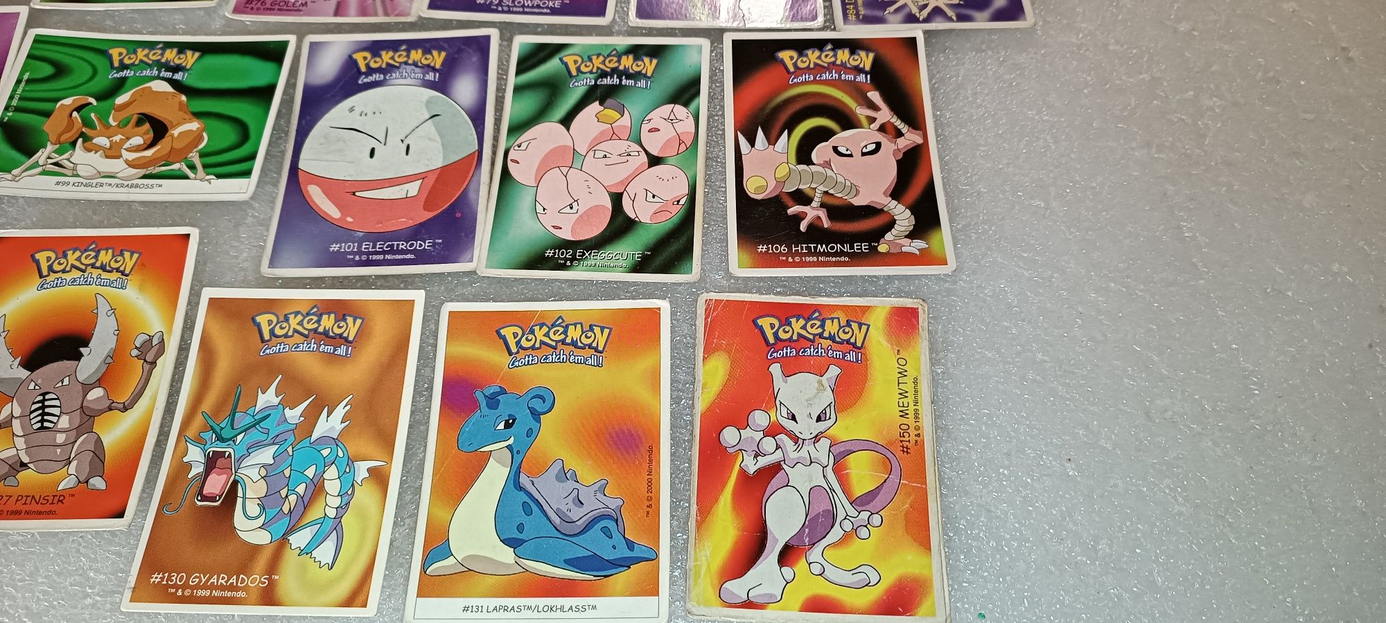 Lote de 25 antigos stickers Pokémon