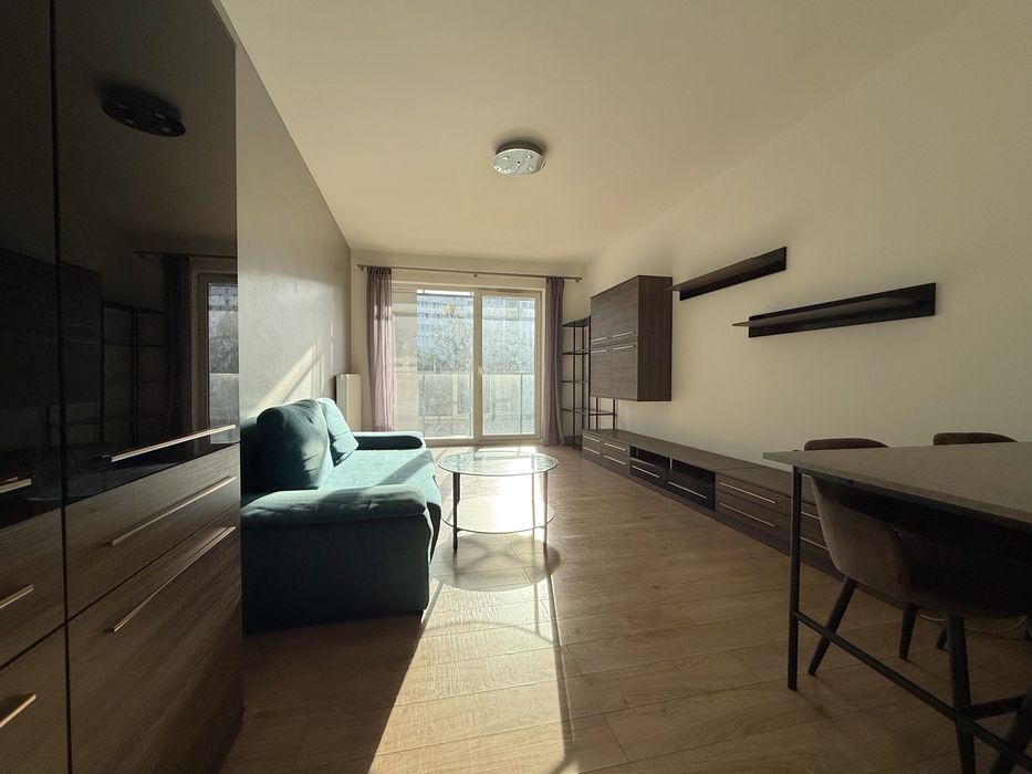 Przestronne zwierzolubne mieszkanie z dużym balkonem, Inflancka 20