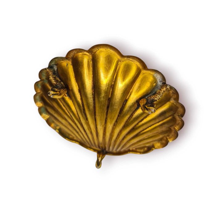 Concha Antiga Prata 833 – Peça Batismal c/ Bases Forma Carpa (102 g)