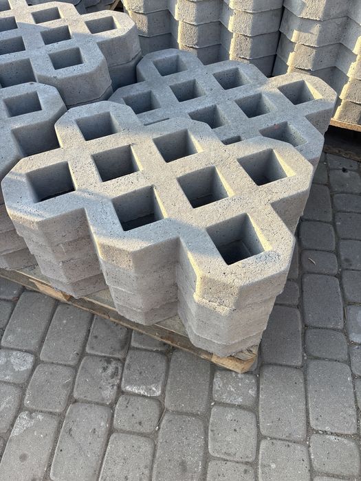 Plytka ażurowa 8 cm Podmurówka