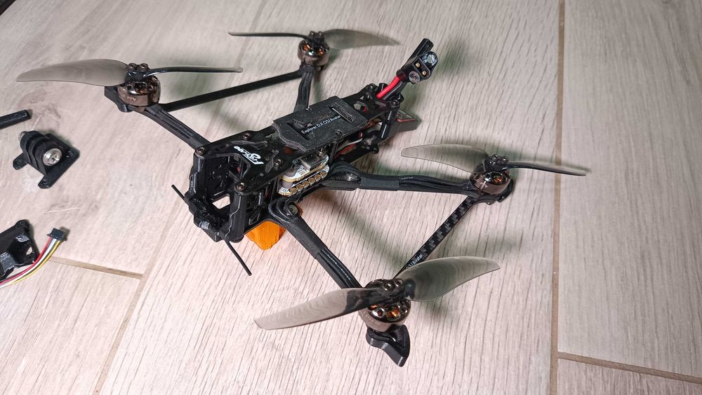 Dron FPV Flywoo Explorer LR 4 ELRS 2.4  Sub250