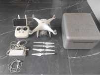 DJI Phantom 4 Advanced – dron + akcesoria okazja!– okazja!

Na sprzeda
