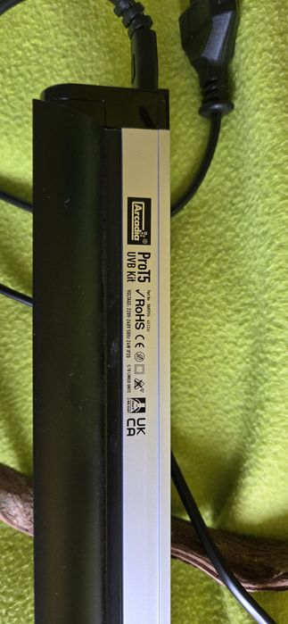 Terrarium  z akcesoriami,wodospadem,lampami itp