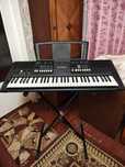 Синтезатор Yamaha PSR-E423 з підставкою