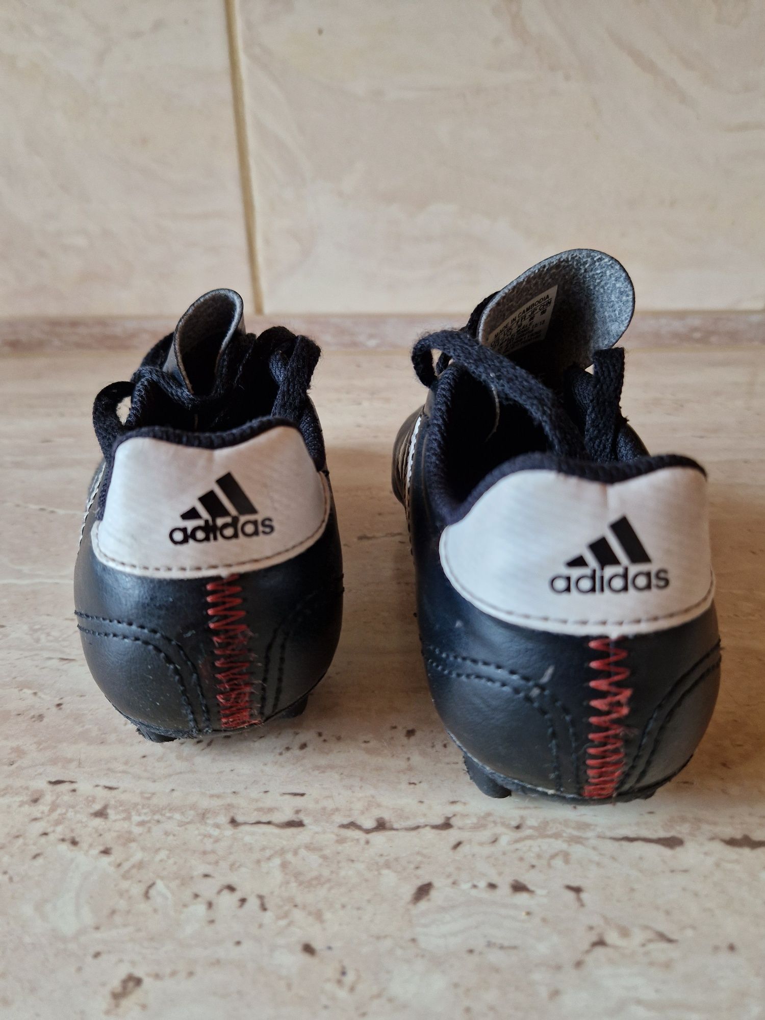 Korki dziecięce adidas r 30