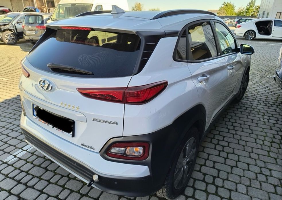 Hyundai Kona Ev