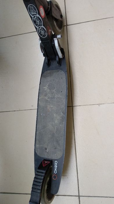 Trotinete Oxelo preta