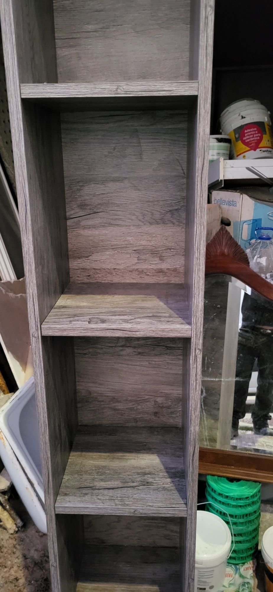 movel vertical com 1,80.