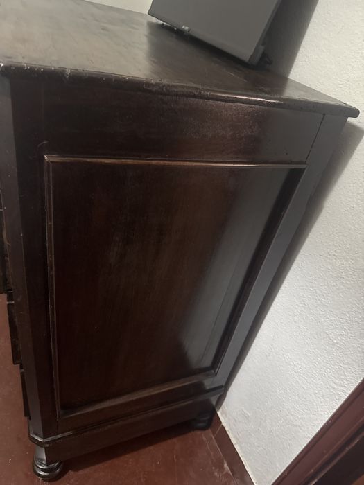 Vendo uma linda Cómoda Vintage!!