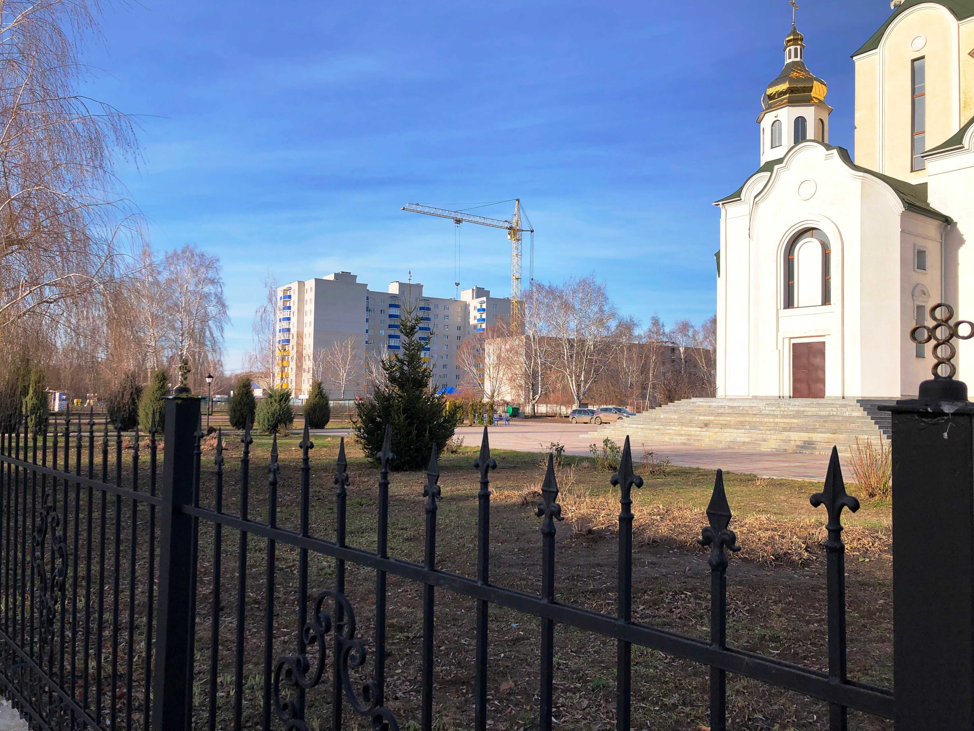 Продам 2 к. квартиру,в центрі міста, вул.Успенсько-Троїцька,72-Б