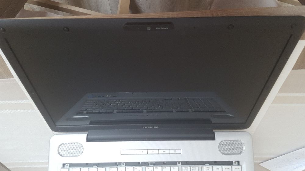 Laptop Toshiba Satellte L550