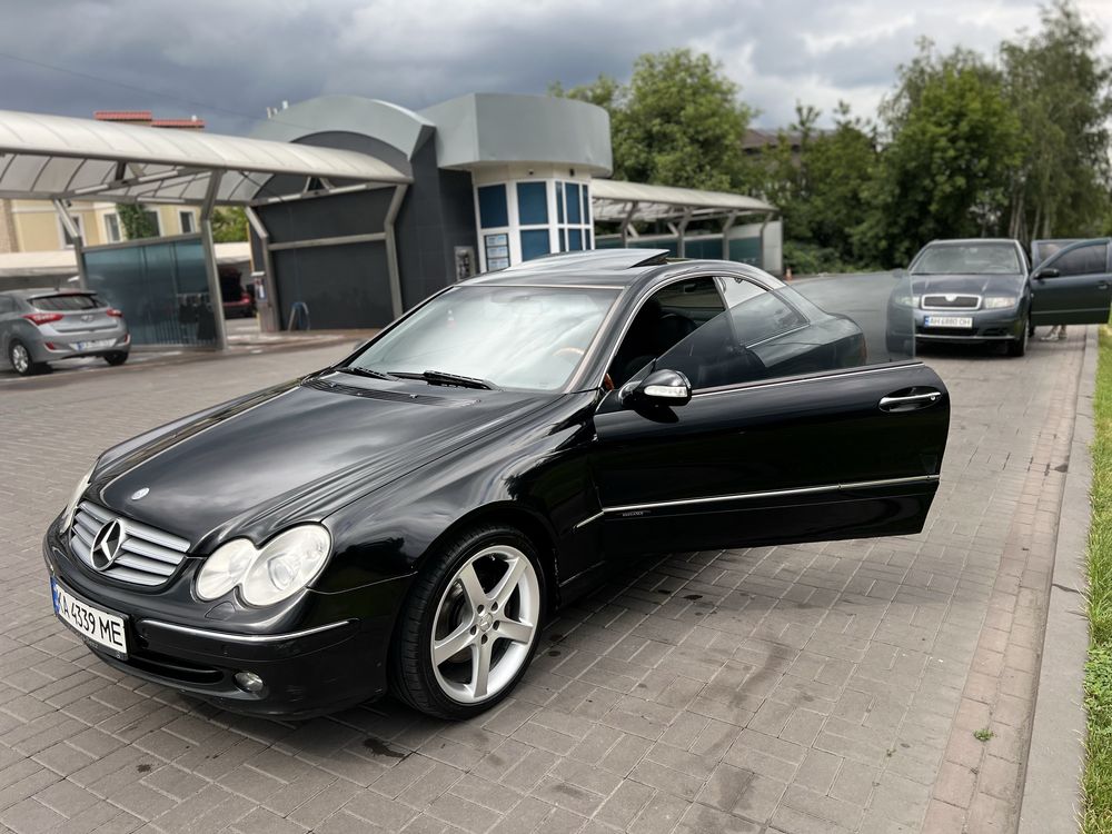 Mercedes CLK 320 2003 рік