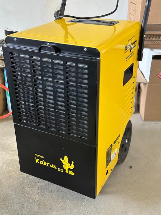 Wypożyczenie Wydajnego Osuszacza Budowlanego - Szybkie Osuszanie Pomie