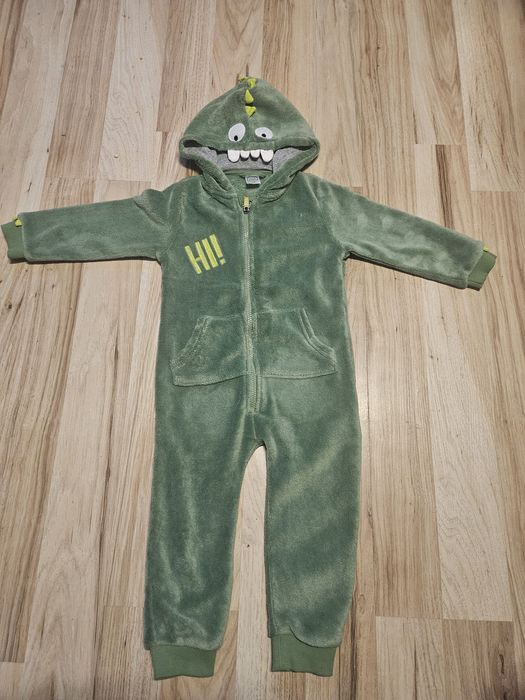 Strój lub piżama smok