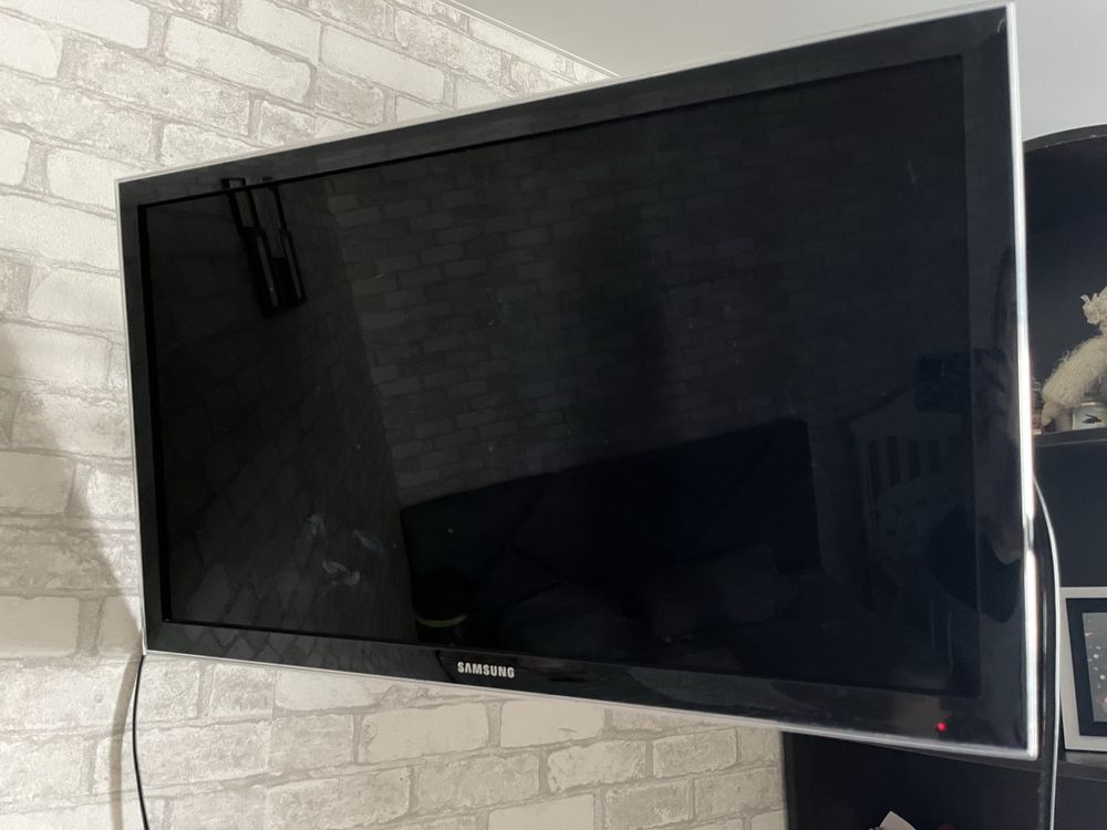Телевизор Samsung UE32D5000PW