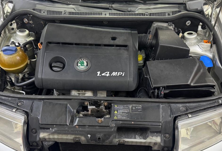 Skoda fabia 2001 , 1500€
