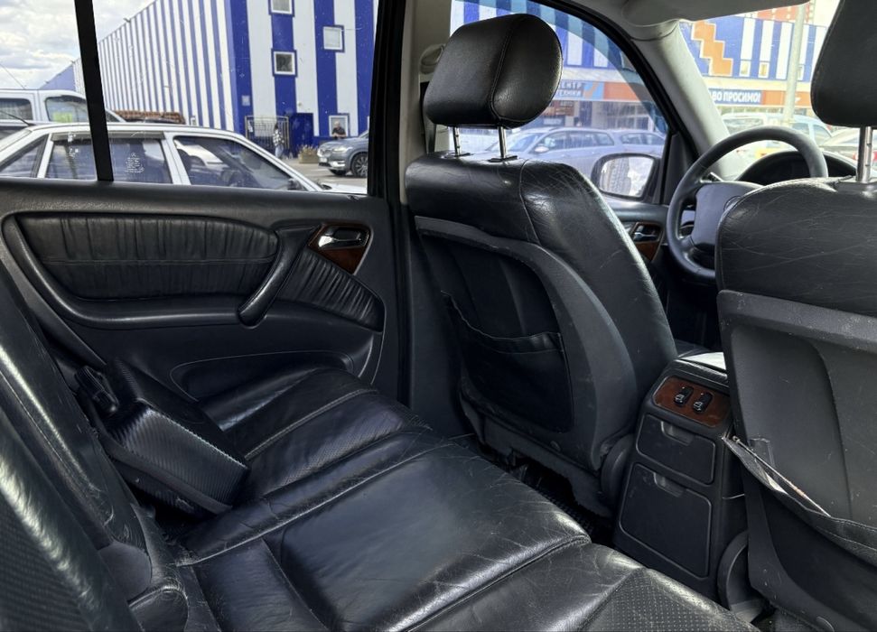 Mercedes-Benz ML 320 3,2 газ/бен