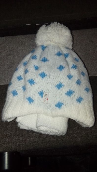 Czapka i szalik dla dziecka roz.38
