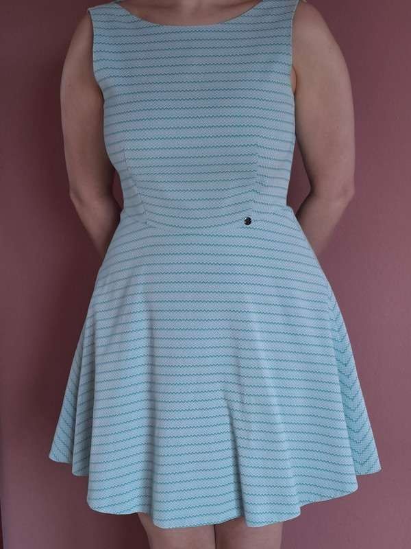 Sukienka Simple roz. 36