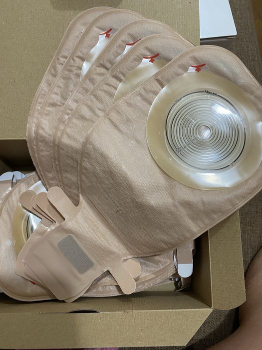 Калоприемники 53 шт. Coloplast Alterna free 17500.