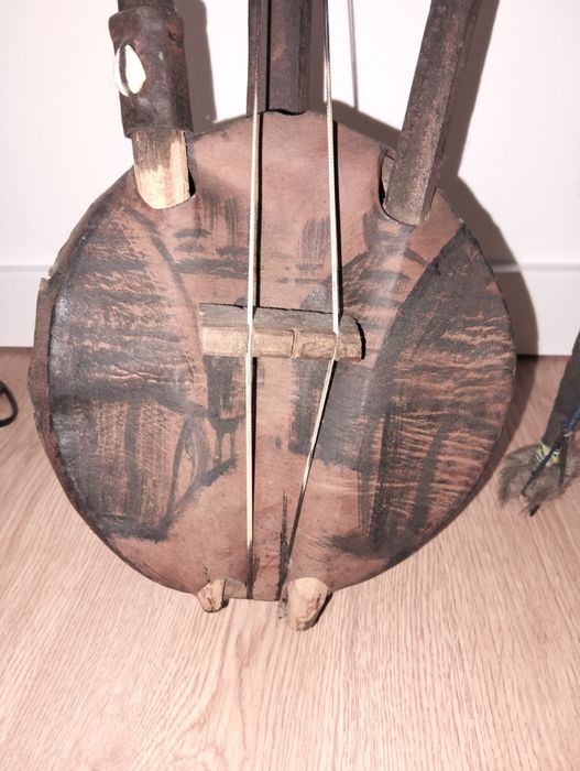 Viola artesanal Guiné