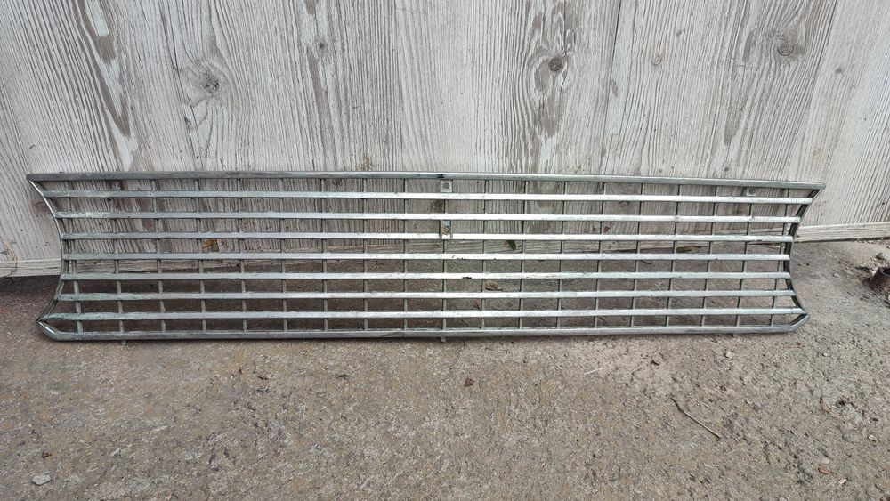 Решетка радиатора 2101