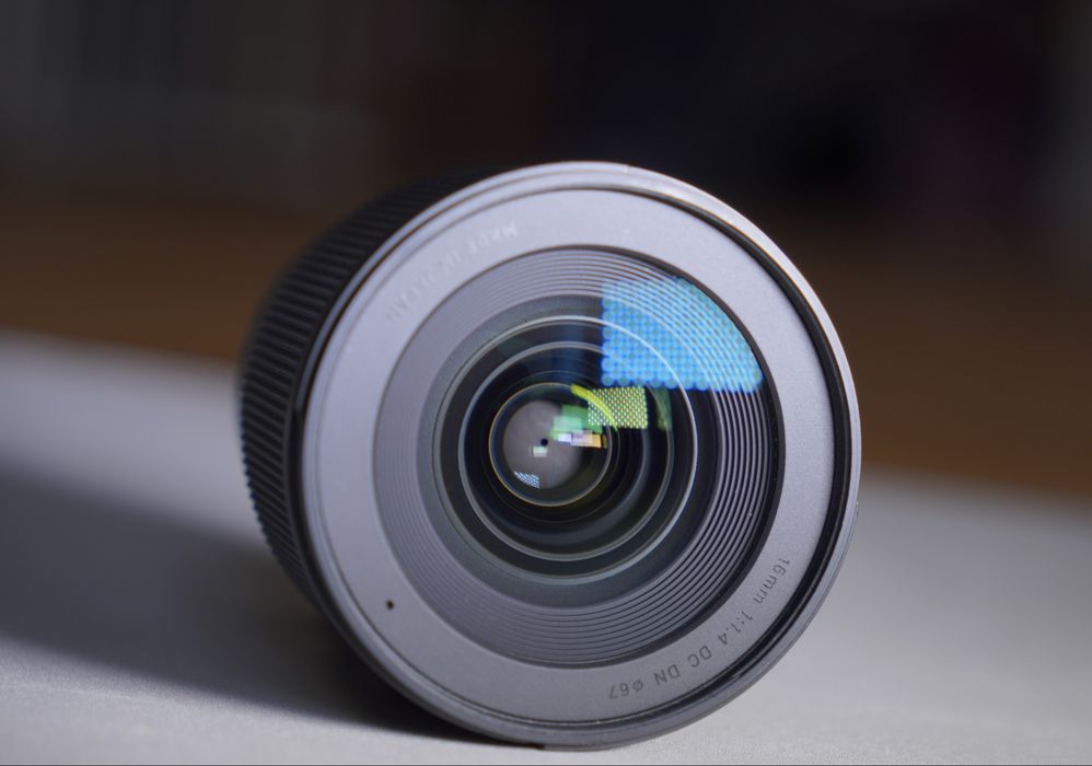 Sigma 16mm f/1.4 DC DN Sony E