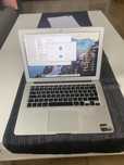 Macbook air 1.6 Ghz I5 8GB 126GB