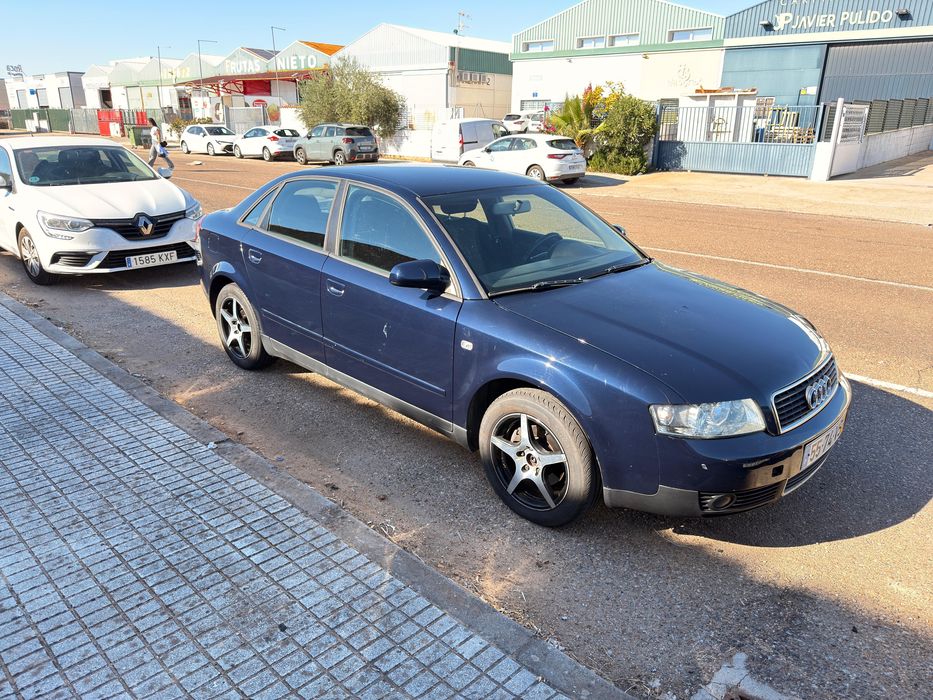 Audi A4 1.9 100 cv