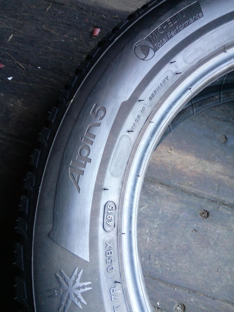 7,4mm 205/60r16 Michelin Alpin 5 opony zimowe 205/60/16