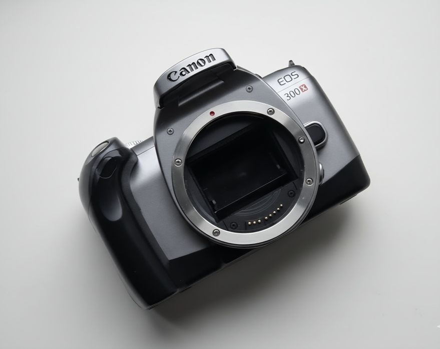 Фотоапарат плівковий Canon Eos 300x фотоаппарат плёночный