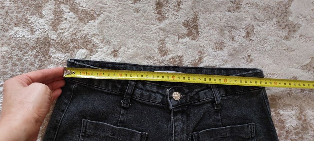 Жіночі джинси сіро чорні