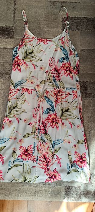 Sukienka na ramiączkach na lato wiskoza Myhailys