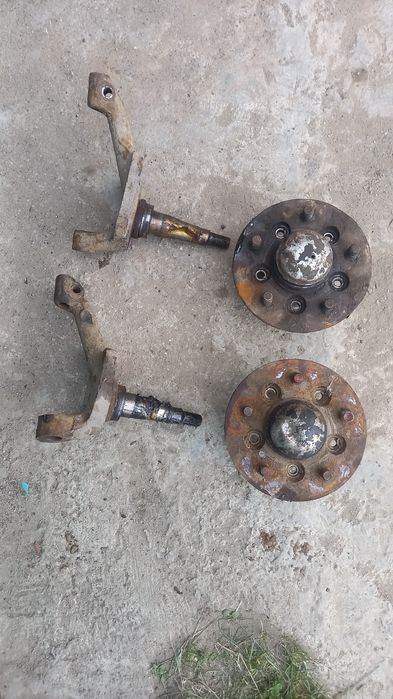 Ступиці до  москвича прицепа рессоры