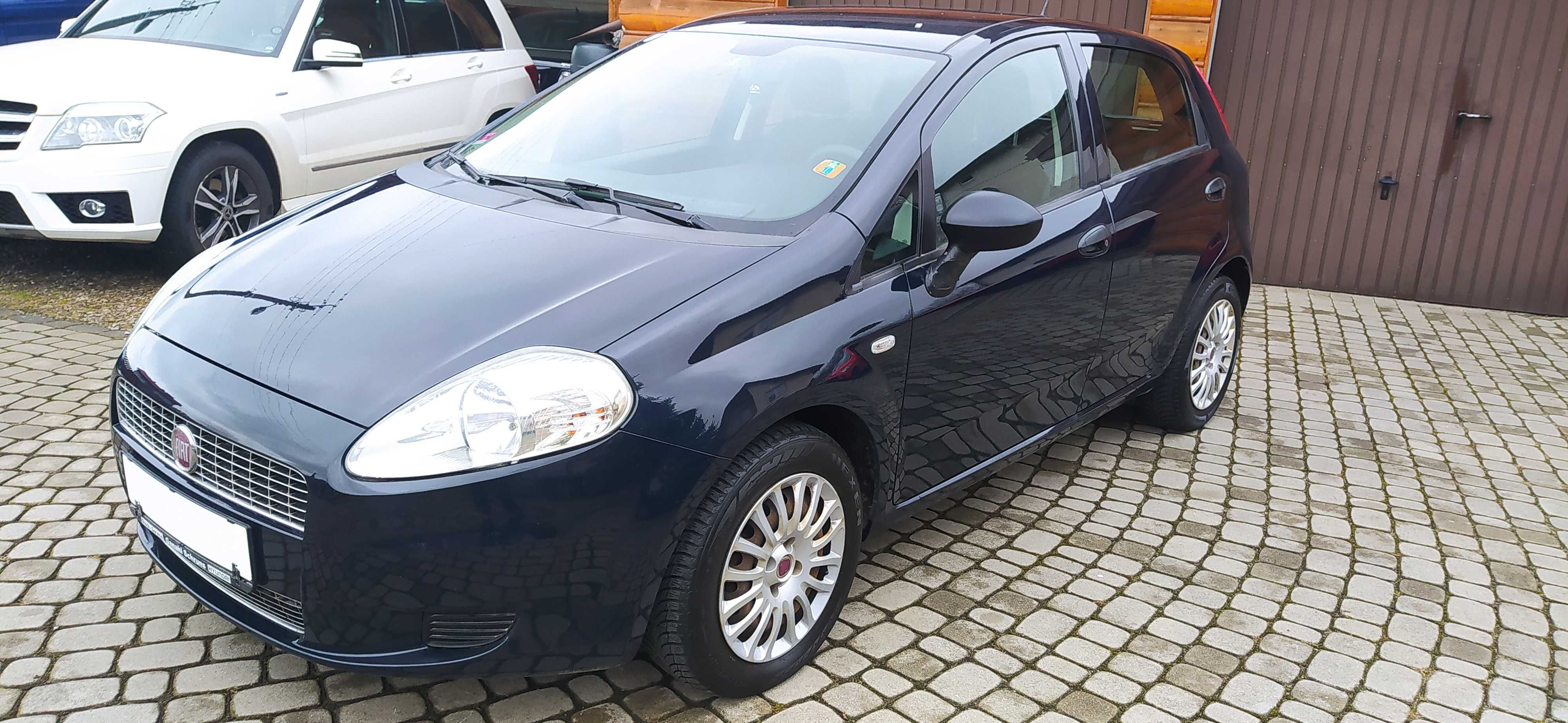 Fiat Grande Punto = Benzyna = Zarejestrowany --