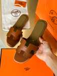 Slippers Hermes brown