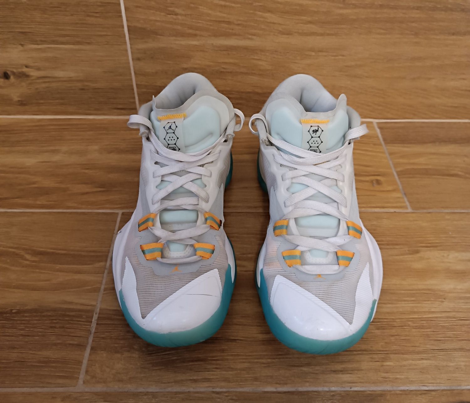 Nike Jordan Zion 1 Buty Sportowe Oryginalne rozmiar 38