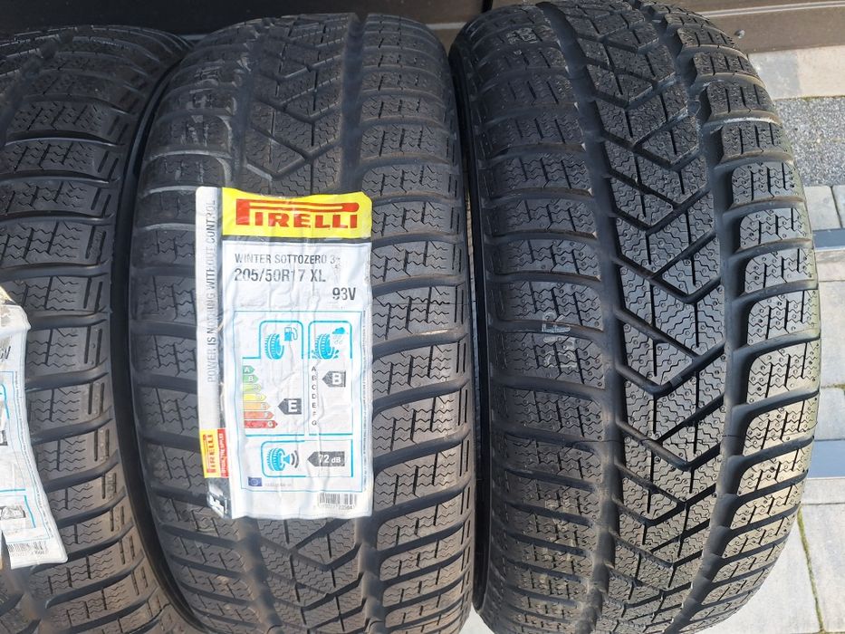 Opony Zimowe 205/50/17 Pirelli NOWE DEMO 4szt QuatroSiedlce
