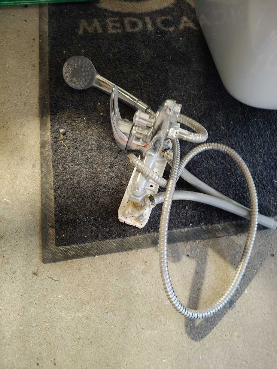 Bidet Roca GAP + stelaż + inne