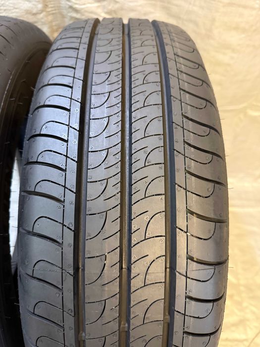 Opony letnie Goodyear EfficientGrip Cargo 195/65/16C 100/98H jak NOWE