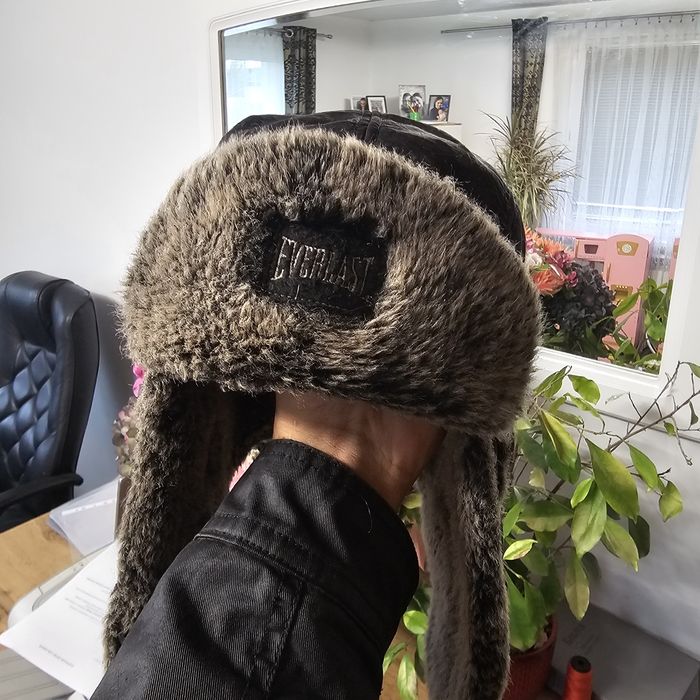 Czapka uszatka everlast