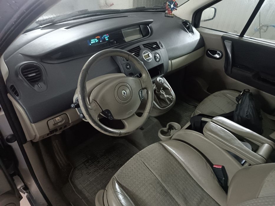 Рено гранд сценік2 1.9 дизель 7 місць панорама хороший стан