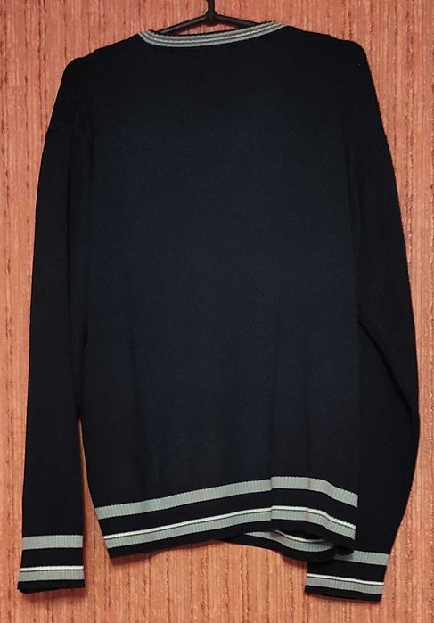 Свитер мужской б/у.