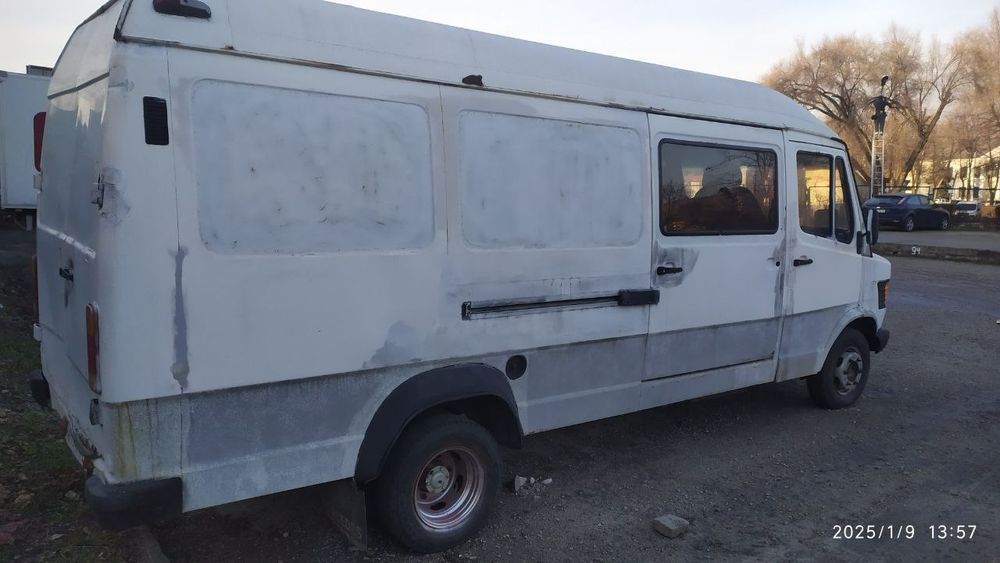 Mersedes Benz T1 410D