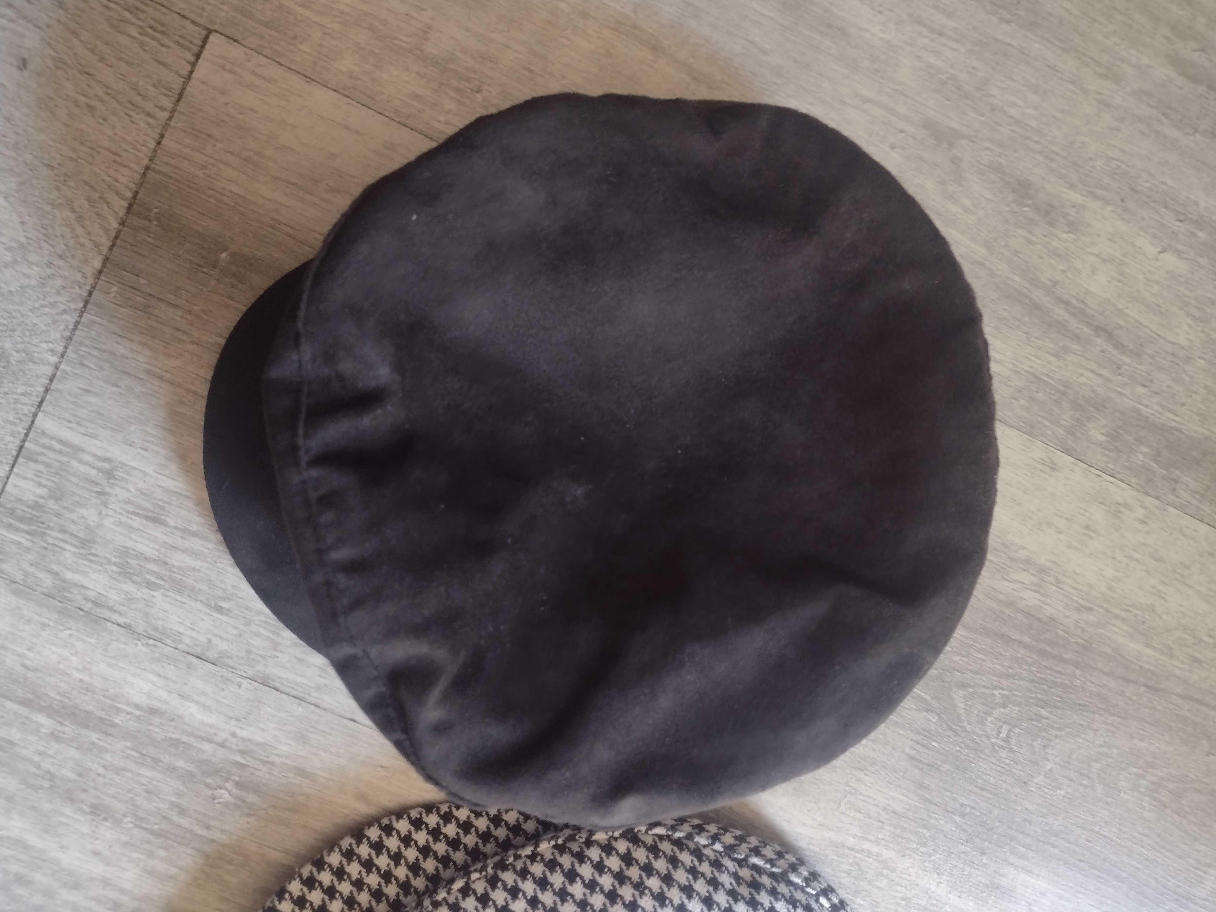 Czapka z daszkiem