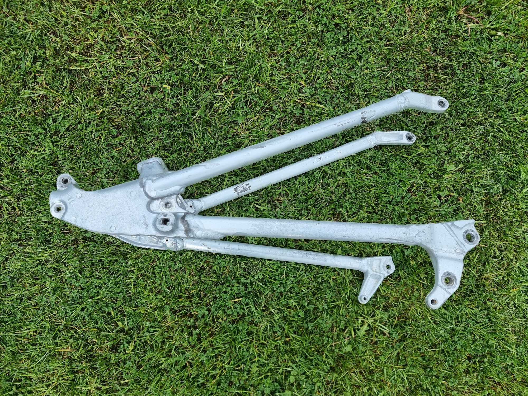 Stelaż subframe zadupek Honda CRF 250 rok 2011 stan BDB