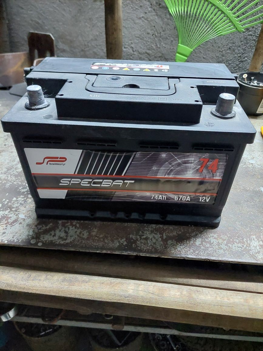 Akumulator 74Ah 12V